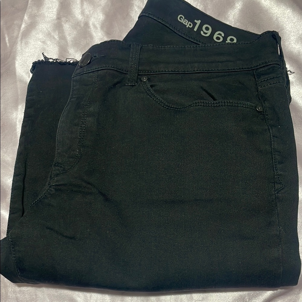 Gap 1969 Black Legging Jeans